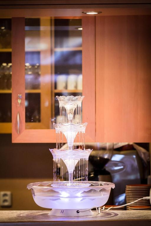 Hotel Allvet Drnovice  Екстериор снимка